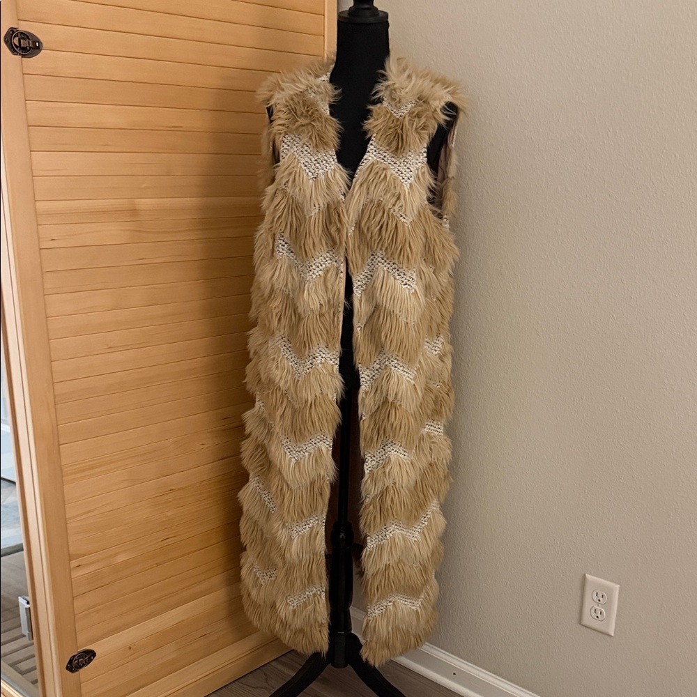 Anthropologie Hei Hei Chevron Faux Fur Long Vest Pink Gray + Pink Liner Sz Large